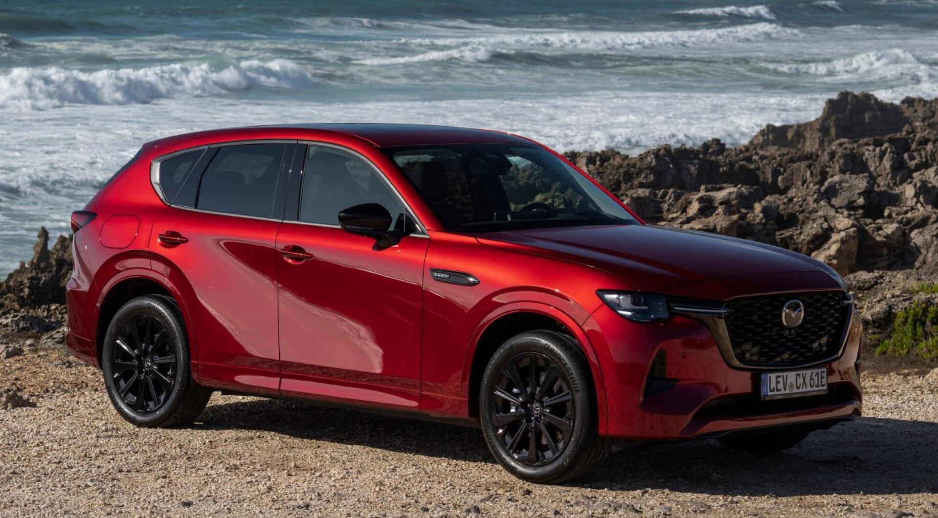 2022 Mazda CX-60 PHEV Review - Automotive Daily